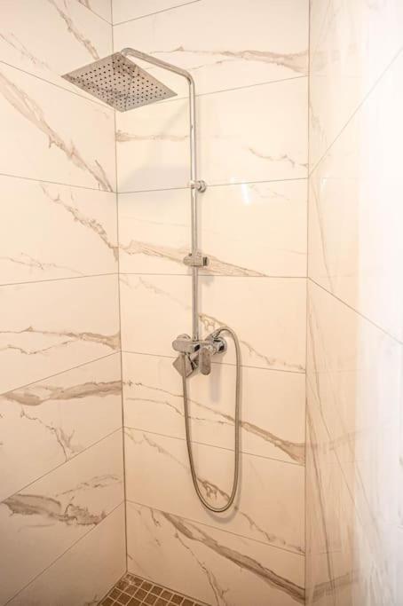 Love Room Spa Privatif Villefranche-sur-Saône Екстериор снимка