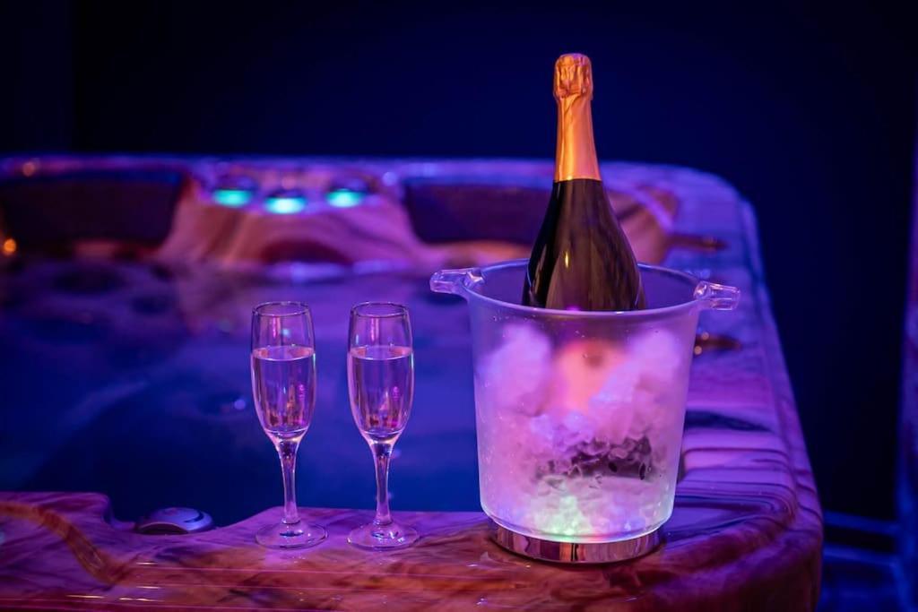 Love Room Spa Privatif Villefranche-sur-Saône Екстериор снимка